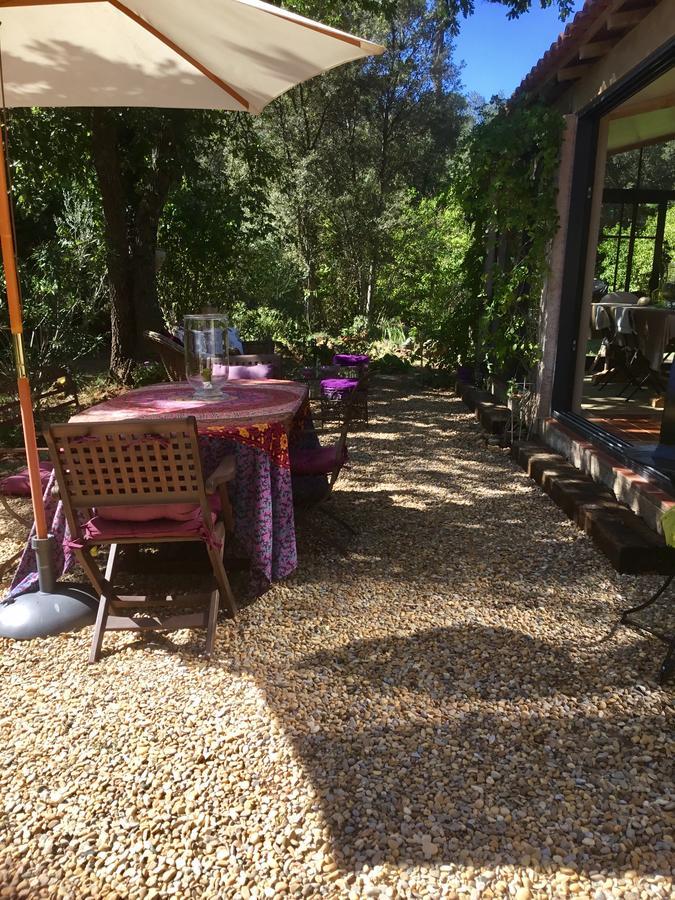 Bed and Breakfast Longo Mai Sillans-la Cascade Zewnętrze zdjęcie